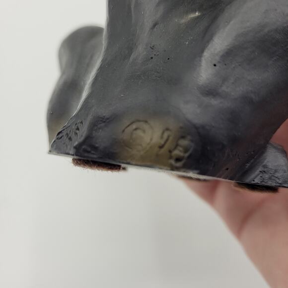 Whimsical Sitting Moose Signed Resin 6" - Picture 11 of 14